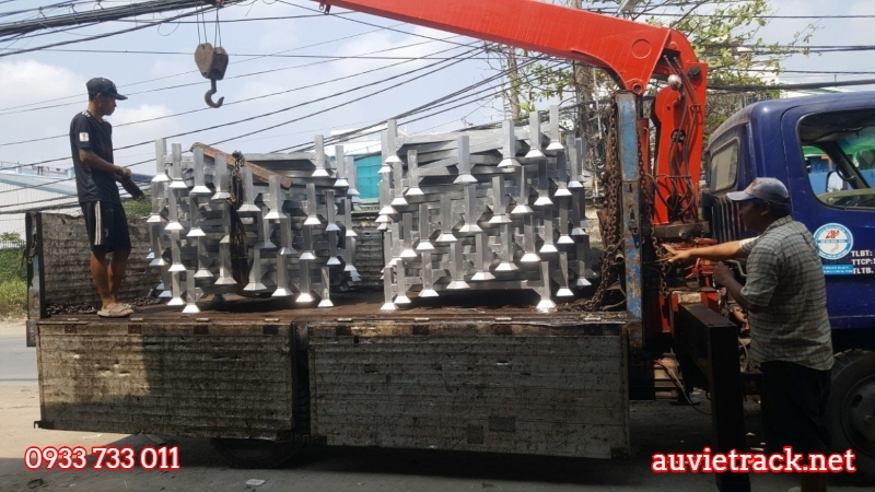 pallet sắt giá rẻ